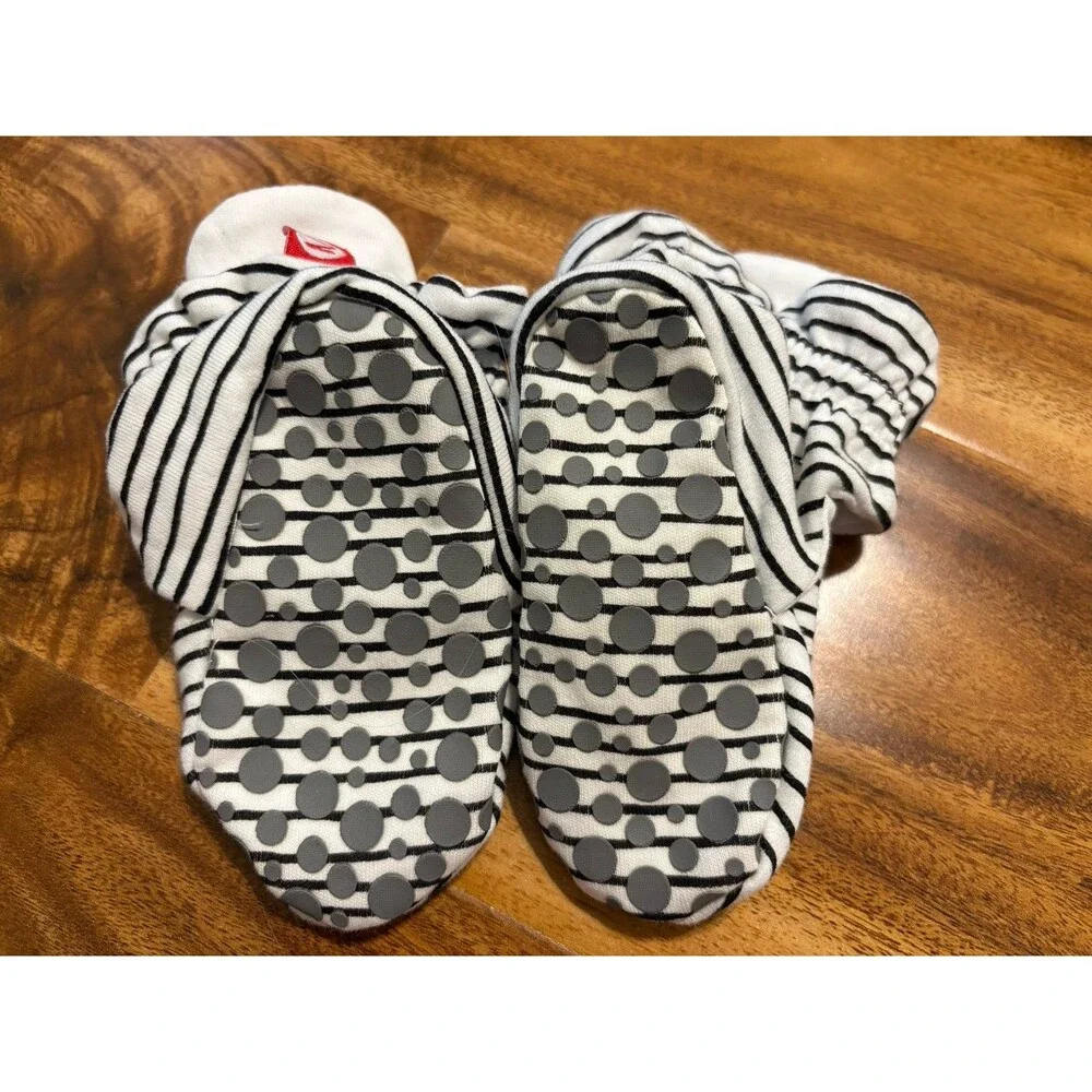 Zutano Cotton Gripper Booties, Black and White Stripe, Size 12M